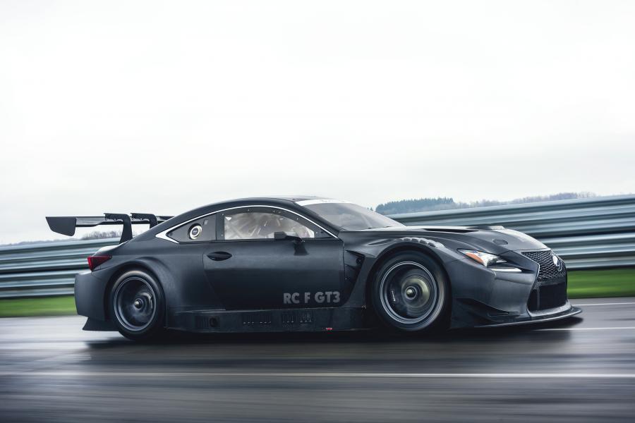  Lexus RC F GT3 2017 года  (фото 2 из 39)